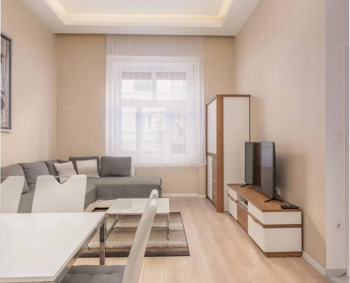 Apartment With 2 Bedrooms Near Gellert Thermal Bath Budapest